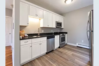 320 Hamilton St, Worcester, MA 01604 - Photo 4