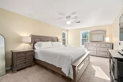 55 Hartford Ave E, Mendon, MA 01756 - Photo 14