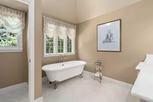 11 Brewer Dr, Westborough, MA 01581 - Photo 18