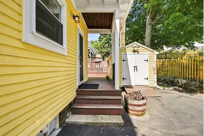 61 Lowell St, Reading, MA 01867 - Photo 34
