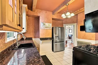 61 Lowell St, Reading, MA 01867 - Photo 6