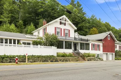 78 Oak St, Wakefield, MA 01880 - Photo 2