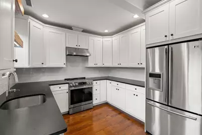 7 Upton Street #4, Boston, MA 02118 - Photo 8