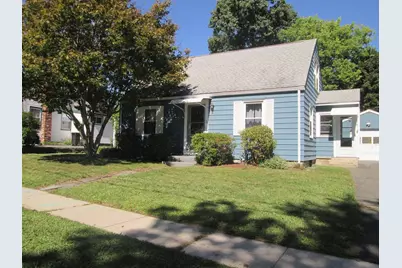 76 Surrey Rd, Springfield, MA 01118 - Photo 2