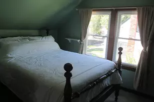 76 Surrey Rd, Springfield, MA 01118 - Photo 14