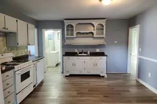 81 Edwards, Fitchburg, MA 01420 - Photo 2