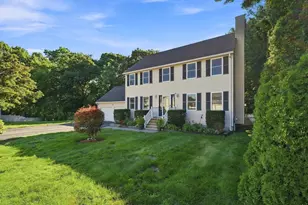 5 Lady Slipper Ln, Methuen, MA 01844 - Photo 2