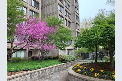 1731 Beacon St #713, Brookline, MA 02445 - Photo 32