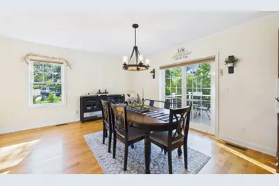 32 Welcome St, Fairhaven, MA 02719 - Photo 14