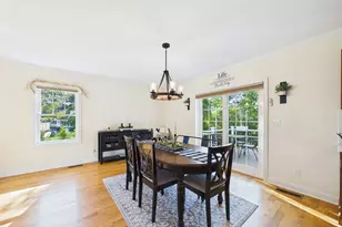32 Welcome St, Fairhaven, MA 02719 - Photo 14