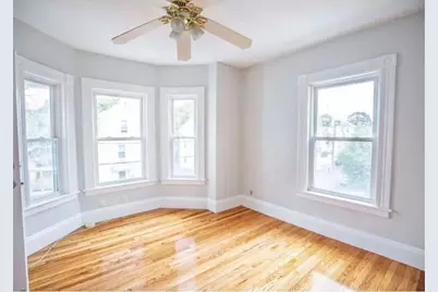 21 Webster St #2, Lynn, MA 01902 - Photo 4