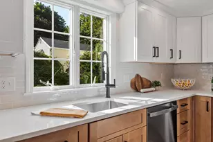102 Park St, North Reading, MA 01864 - Photo 14