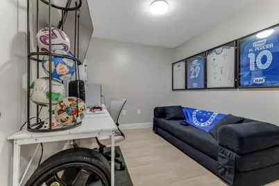 30 Everett Ave, Somerville, MA 02145 - Photo 30