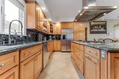 30 Everett Ave, Somerville, MA 02145 - Photo 4