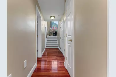 30 Everett Ave, Somerville, MA 02145 - Photo 8