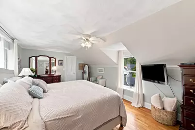 78 Oak St, Wakefield, MA 01880 - Photo 16