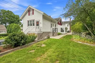 78 Oak St, Wakefield, MA 01880 - Photo 26