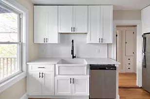 23 Thelma Rd, Boston, MA 02122 - Photo 4