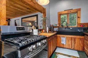 69 Lockes Village Rd, Wendell, MA 01379 - Photo 6