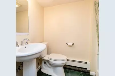 32 Vfw Pkwy, Boston, MA 02467 - Photo 16