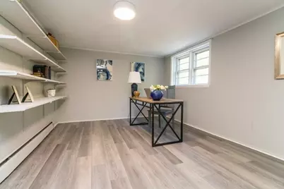 32 Vfw Pkwy, Boston, MA 02467 - Photo 14
