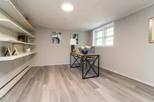 32 VFW Parkway, Boston, MA 02467 - Photo 14