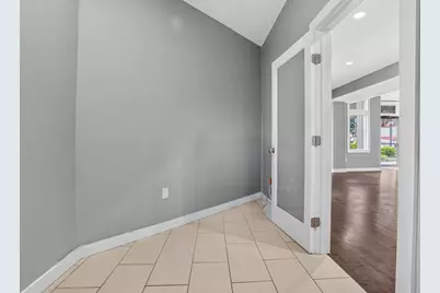 370 Beech St #C, Boston, MA 02131 - Photo 12