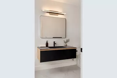 387 Norfolk St #387-2, Cambridge, MA 02139 - Photo 14