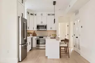 387 Norfolk St, Cambridge, MA 02139 - Photo 4