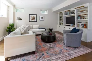 17 Davis Ave, Brookline, MA 02445 - Photo 12