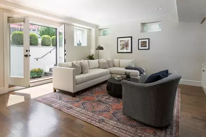 17 Davis Ave. #1, Brookline, MA 02445 - Photo 10