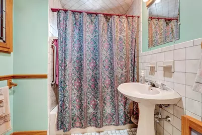 9 Cottage Street, Melrose, MA 02176 - Photo 26
