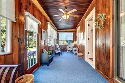 9 Cottage Street, Melrose, MA 02176 - Photo 4