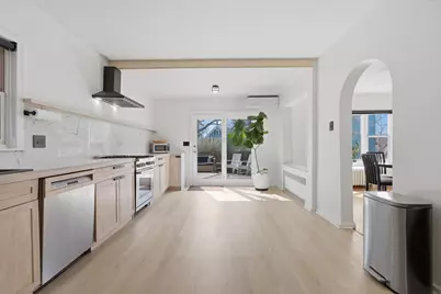 11 Sherwood St #1, Boston, MA 02131 - Photo 2