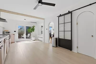 11 Sherwood St #1, Boston, MA 02131 - Photo 4