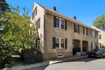 8 Orne Sq #8, Salem, MA 01970 - Photo 2