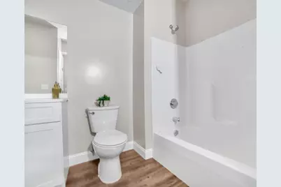 127 Centre St #204, Brockton, MA 02302 - Photo 12