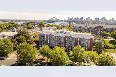 100 Boatswains Way #308, Chelsea, MA 02150 - Photo 6