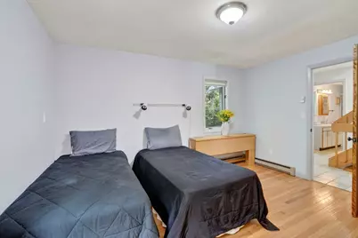 14 High Meadow Ln, Oak Bluffs, MA 02557 - Photo 8