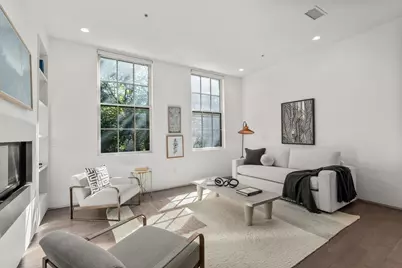 618 E Second Street #3, Boston, MA 02127 - Photo 2