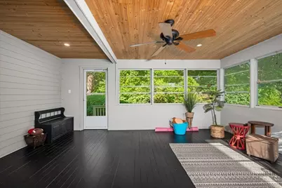 4 Robertson Rd, Auburn, MA 01501 - Photo 18