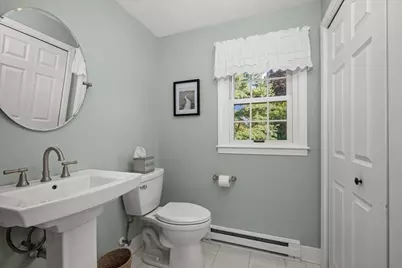 4 Robertson Rd, Auburn, MA 01501 - Photo 16