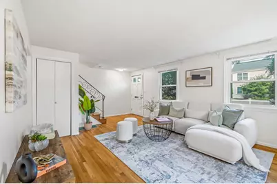 118-120 Edinboro St #118, Newton, MA 02460 - Photo 4