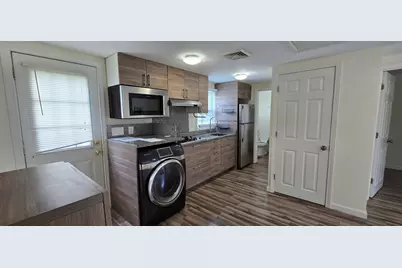 191 Sea St #2C, Dennis, MA 02639 - Photo 1