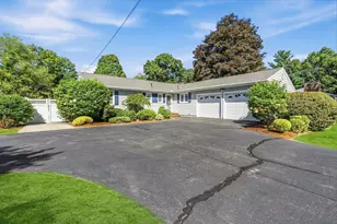 207 Loudville Rd, Easthampton, MA 01027 - Photo 2