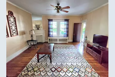 42 Byron St, New Bedford, MA 02740 - Photo 2