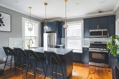 49 Federal St #4, Salem, MA 01970 - Photo 2