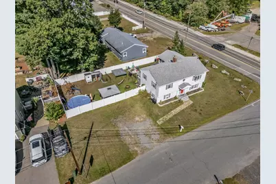 2 Pine St, Salisbury, MA 01952 - Photo 4
