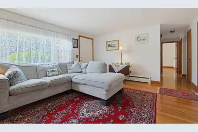 10 Meyer St, Boston, MA 02131 - Photo 14