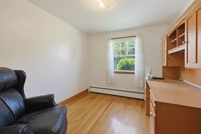 10 Meyer St, Boston, MA 02131 - Photo 26